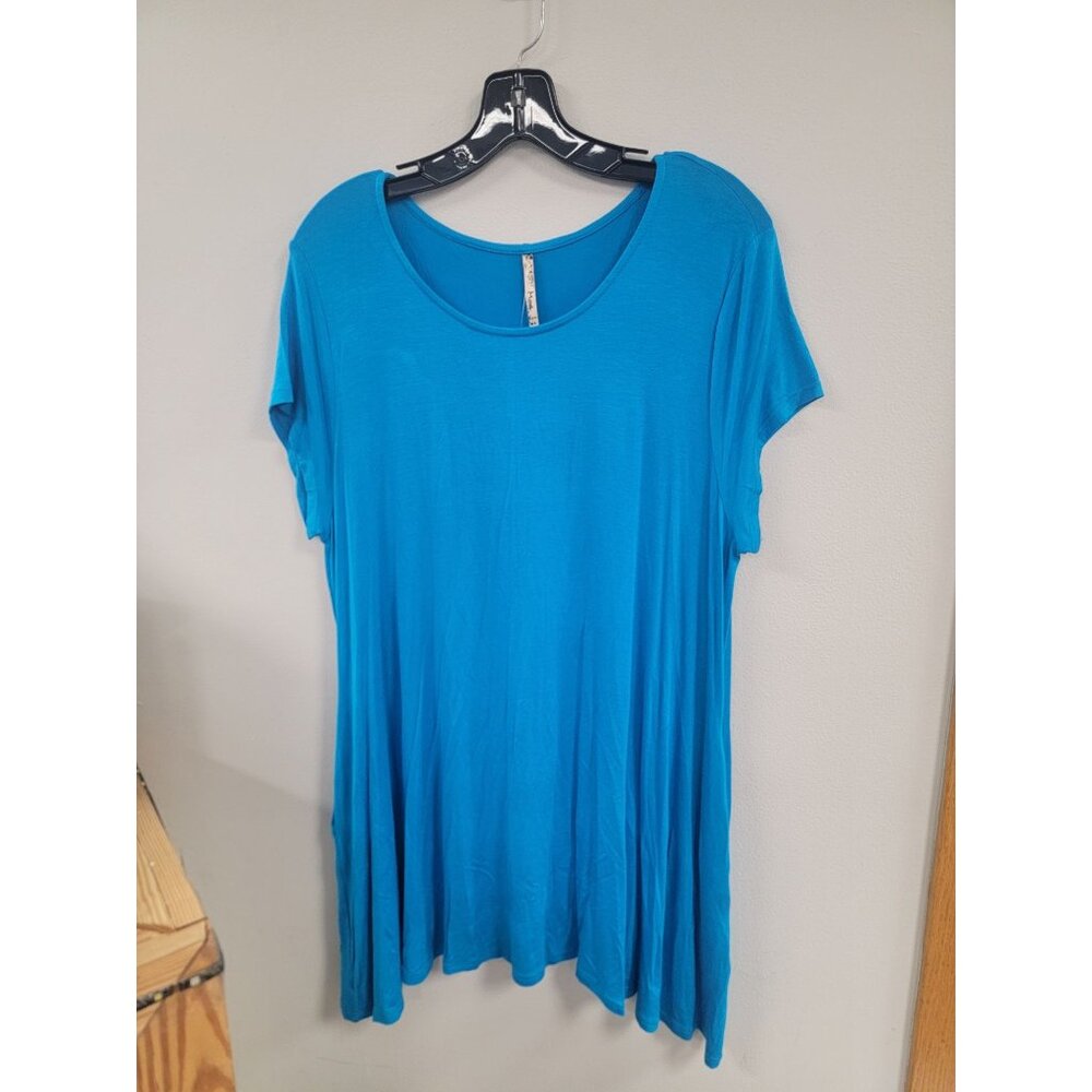 Womens 3XL Blue Short Sleeve Tunic Top With Pockets